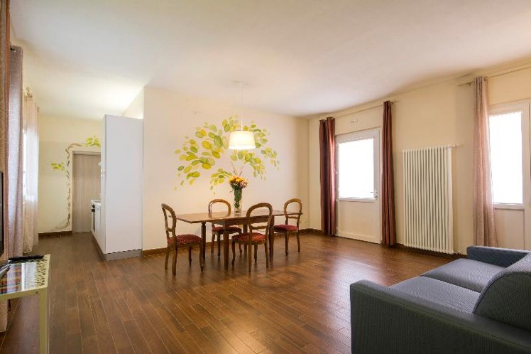 APARTMENT CAPACITY 4 Room
