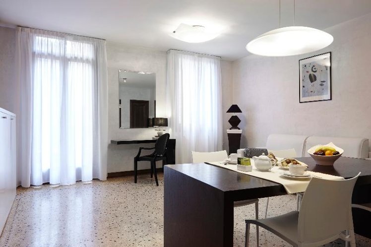APARTMENT WITH TERRACE Room