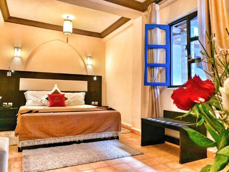 DOUBLE STANDARD Room