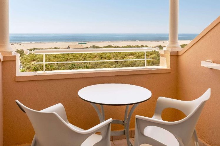 DOUBLE PREMIUM SEA VIEW Room