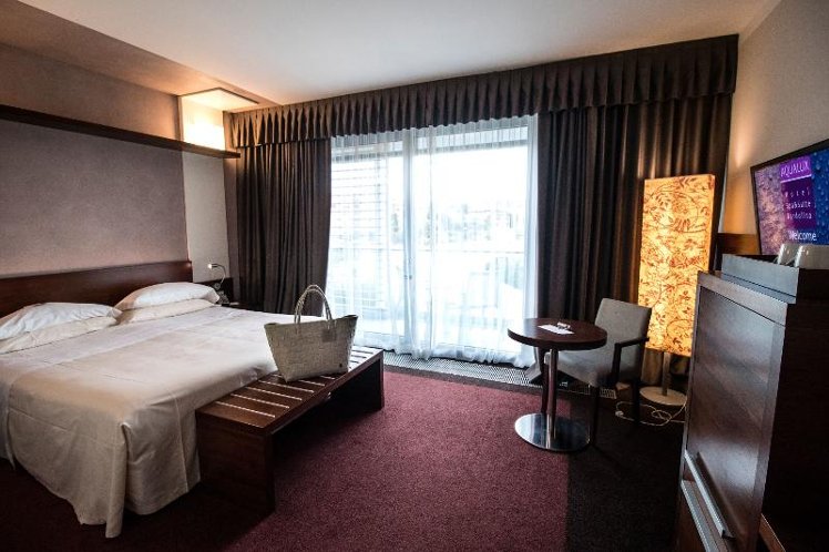 DOUBLE COMFORT Room