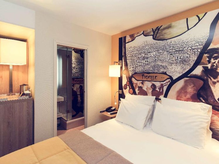 DOUBLE SUPERIOR Room