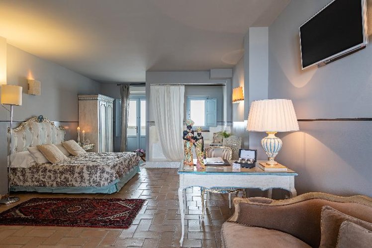 JUNIOR SUITE COMFORT SEA VIEW Room
