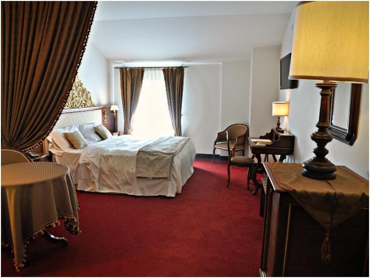 JUNIOR SUITE CAPACITY 3 Room