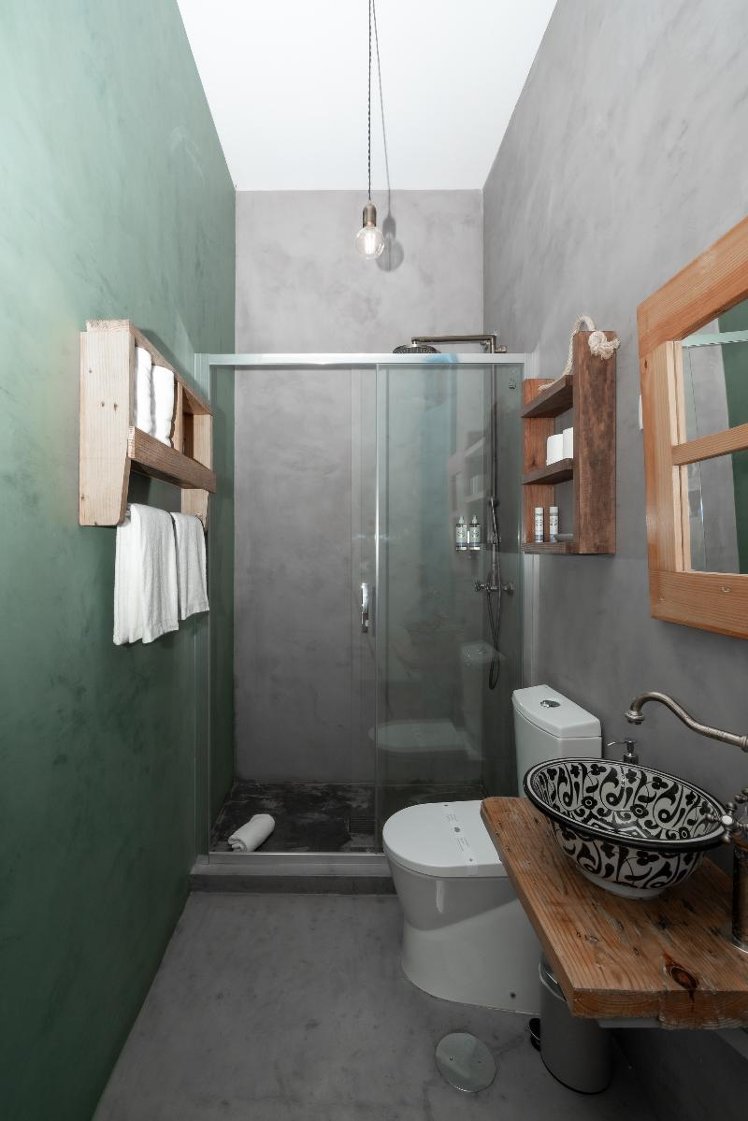 DOUBLE BASIC Room