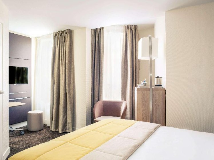 DOUBLE SUPERIOR Room