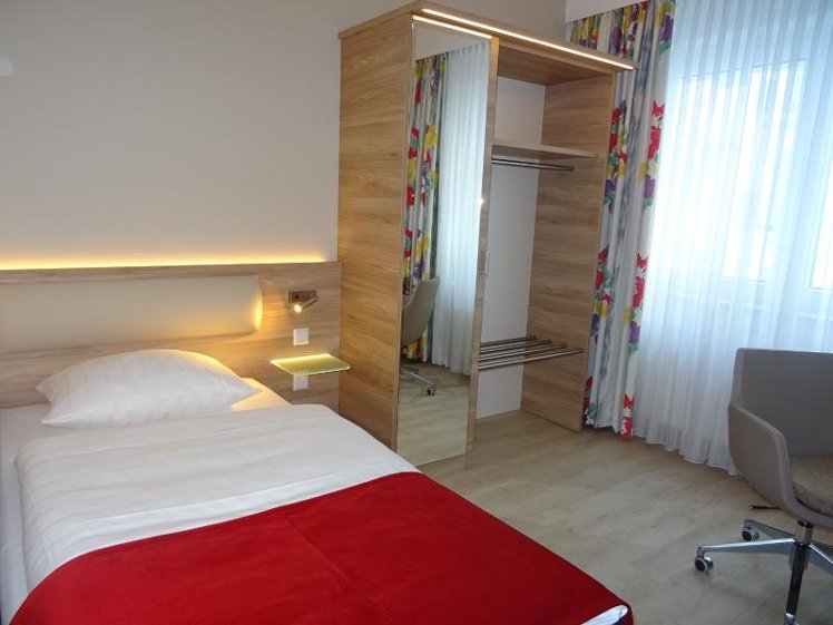 SINGLE ECONOMY Room