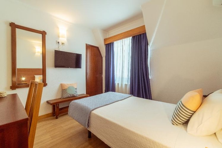 SINGLE SIDE SEA VIEW Room