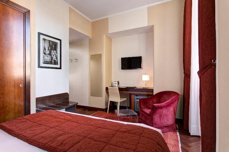 Double or Twin SUPERIOR Room