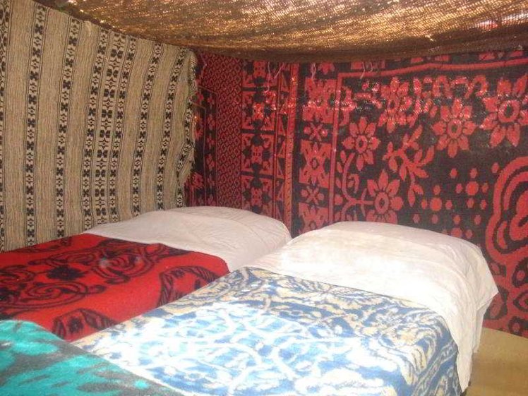 Bivouac Les Dunes De Tinfou