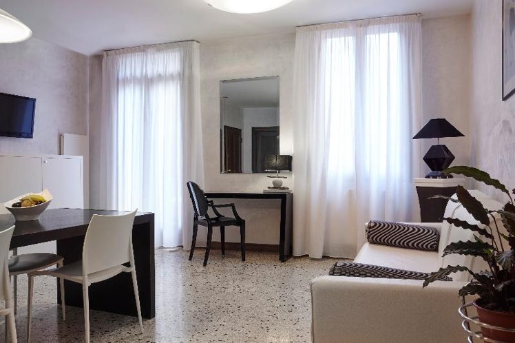 APARTMENT WITH TERRACE Room