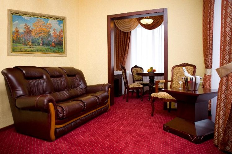 SUITE BUSINESS Room