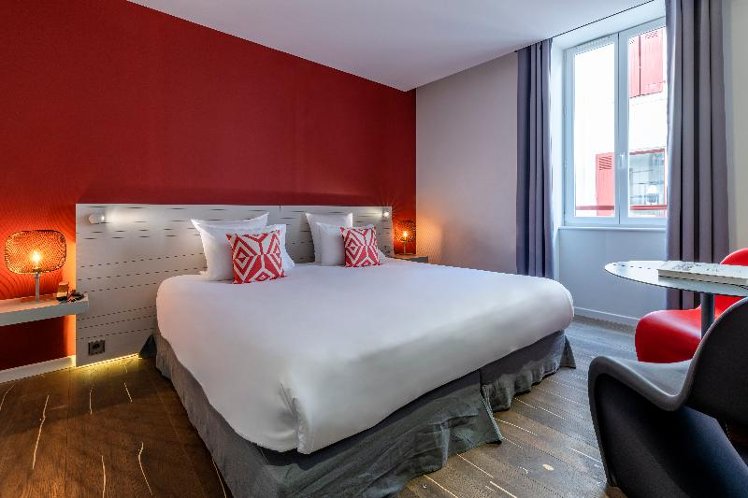 DOUBLE DELUXE Room