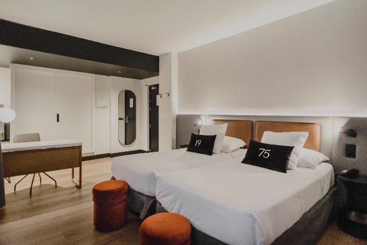 DOUBLE INNER Room