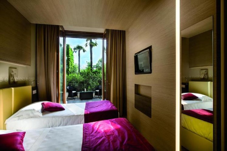 Double or Twin SUPERIOR Room