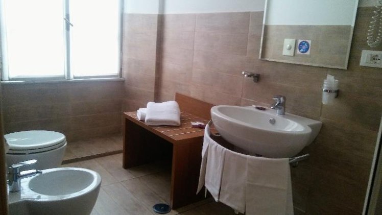 DOUBLE STANDARD Room