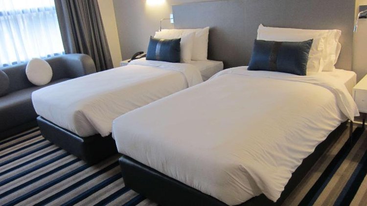 DOUBLE TWO BEDS Room