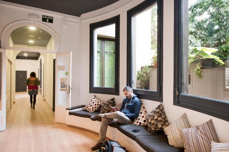 Rodamon Barcelona Hostel