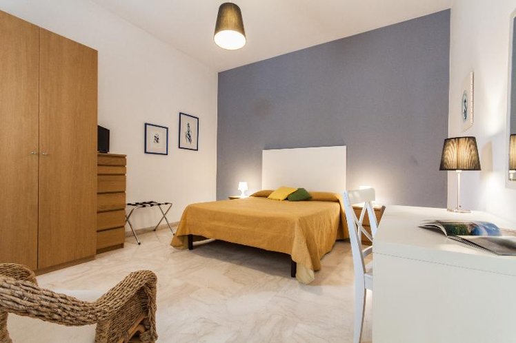 DOUBLE STANDARD Room