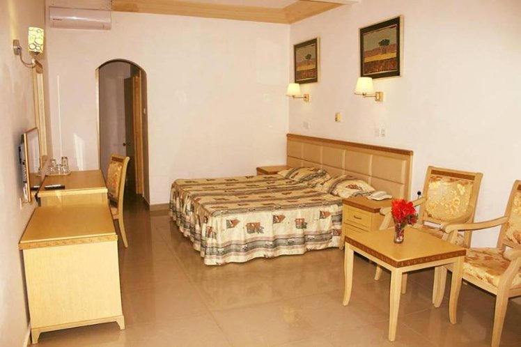 SINGLE STANDARD Room