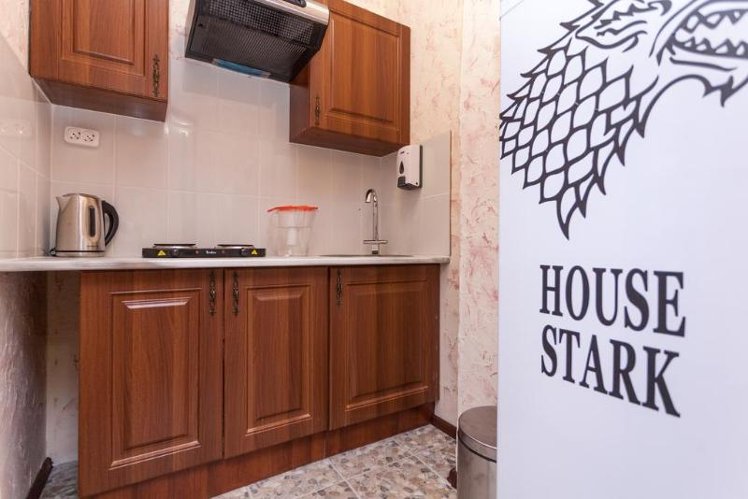 Winterfell on Smolenskaya