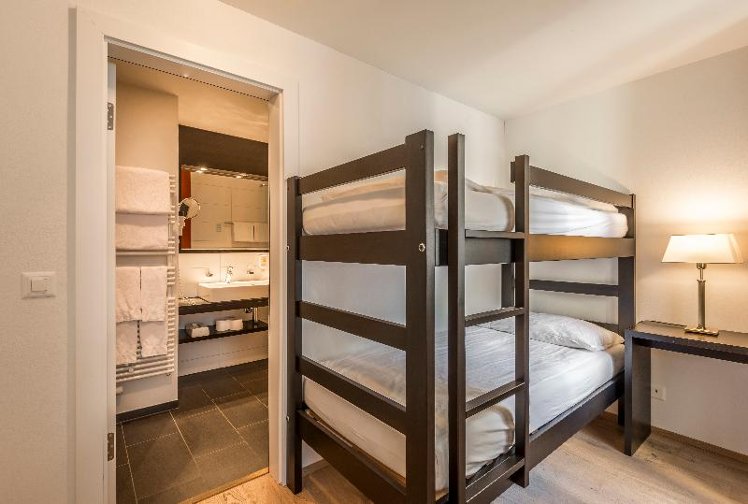QUADRUPLE STANDARD Room