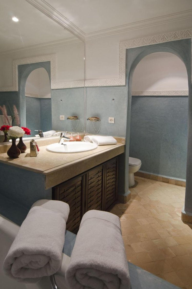 DOUBLE STANDARD Room