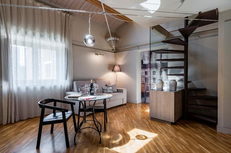 APARTMENT CAPACITY 4 Room
