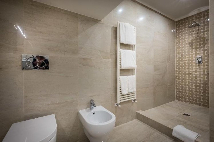 TWIN DELUXE Room
