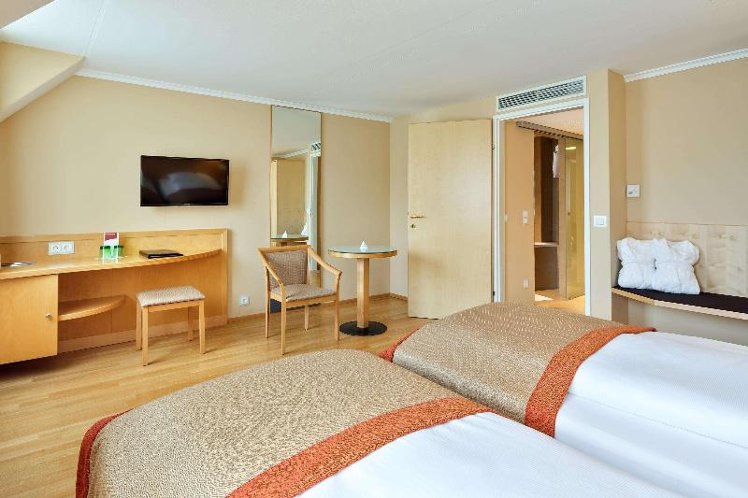 Austria Trend Hotel Ananas