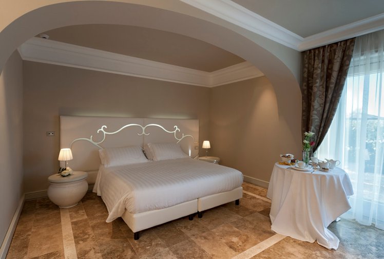 Double or Twin SUPERIOR Room