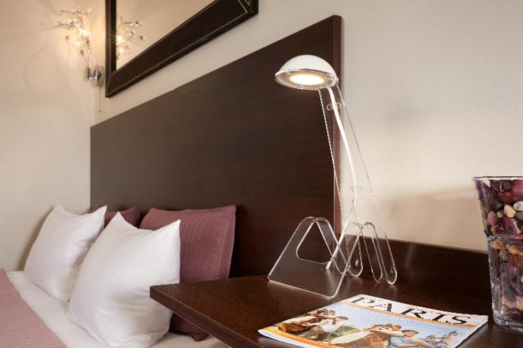 DOUBLE STANDARD Room