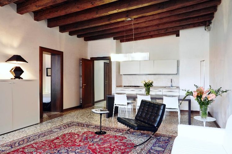 APARTMENT CITY VIEW ONE BEDROOM Room