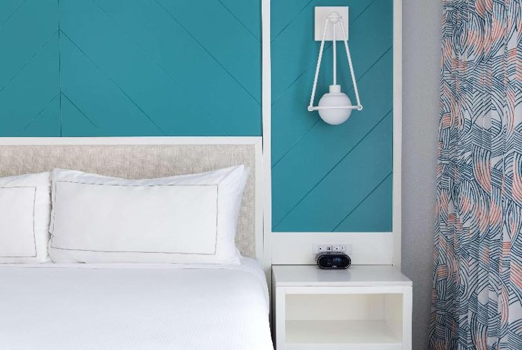SUITE DELUXE KING BED Room