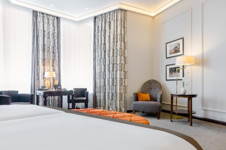 DOUBLE GRAND DELUXE Room