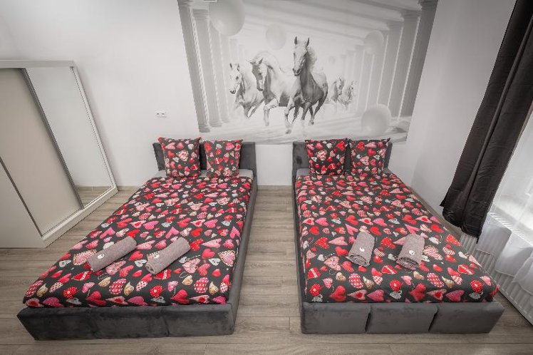 QUADRUPLE STANDARD Room