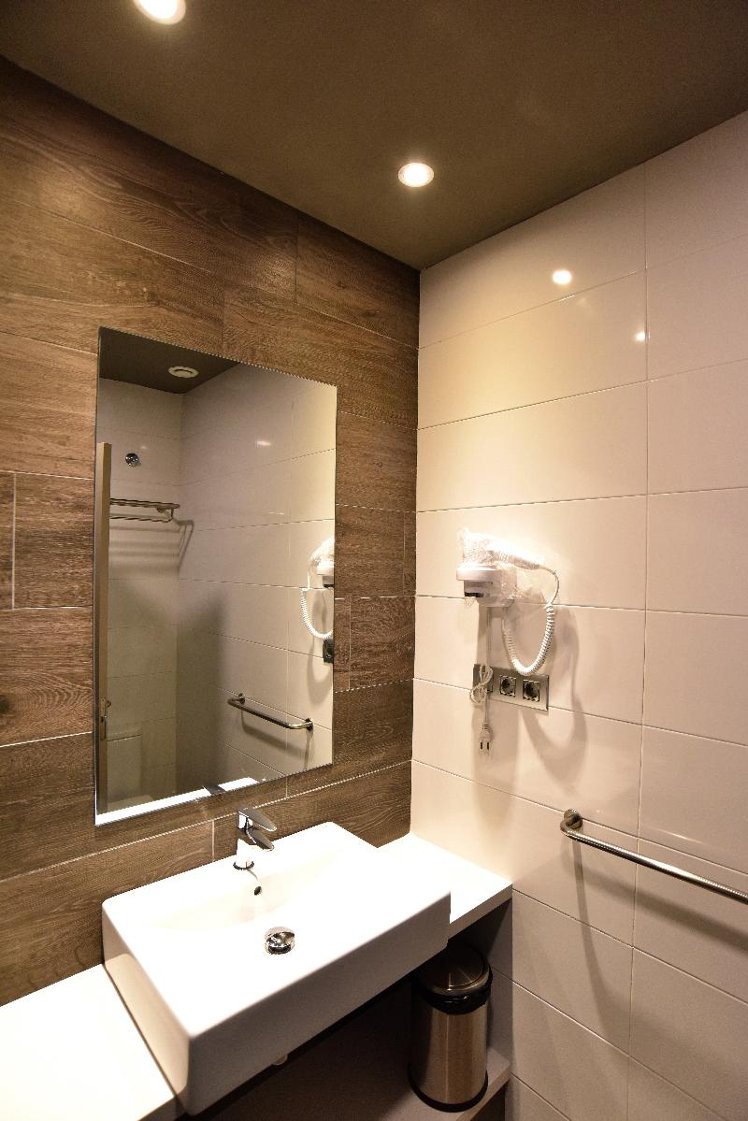 DOUBLE SINGLE USE WITH BALCONY Room