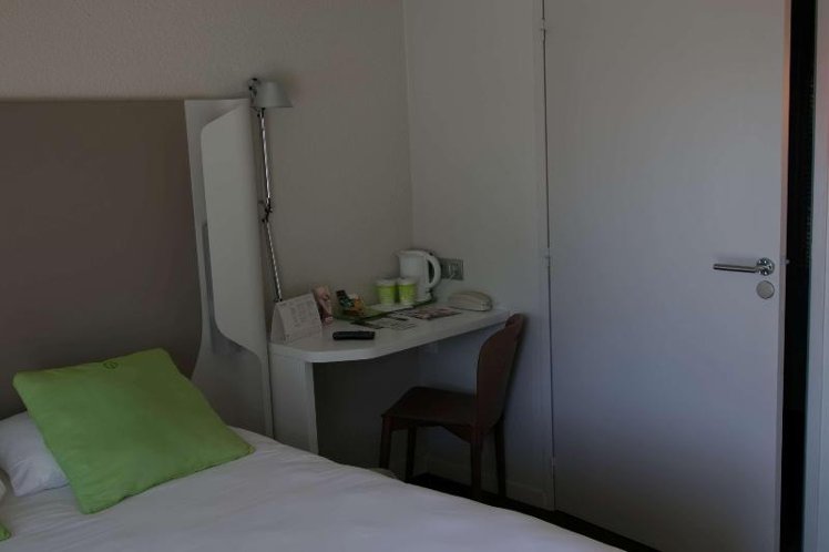 DOUBLE STANDARD Room