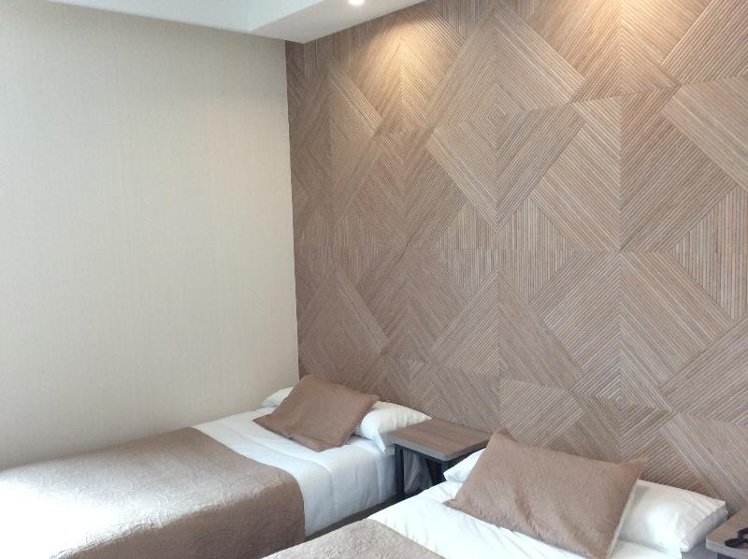 DOUBLE SINGLE USE STANDARD Room