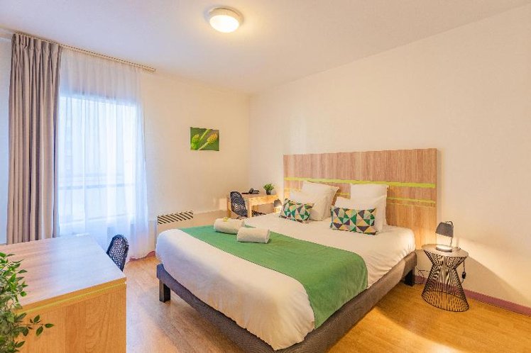 STUDIO WITH DOUBLE BED Room