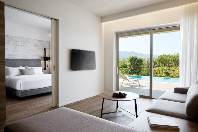 SUITE SIDE SEA VIEW Room