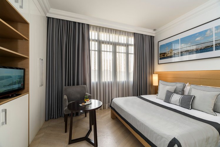 Taksim 15 Suites