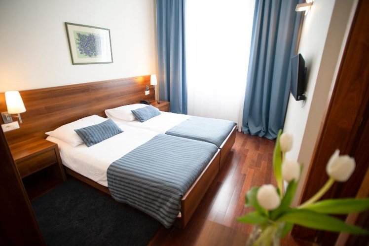 DOUBLE PREMIUM SEA VIEW Room