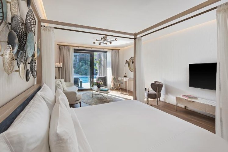 FAMILY ROOM COMFORT Room