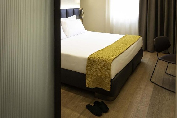 DOUBLE DELUXE Room
