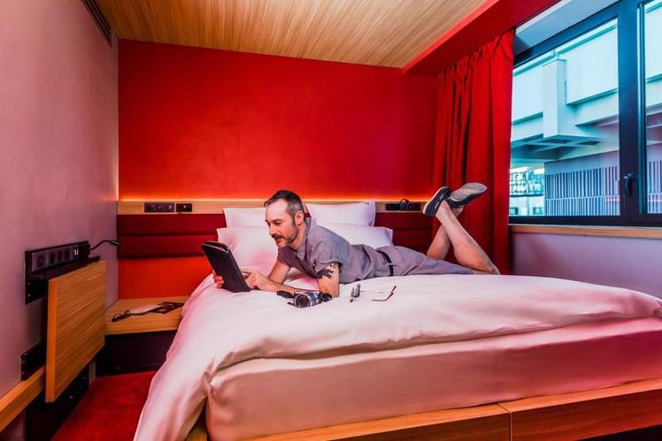 DOUBLE STANDARD Room