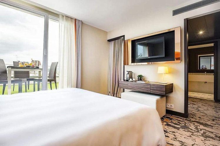 SUITE WITH TERRACE Room