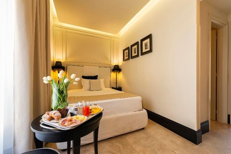 DOUBLE BASIC Room