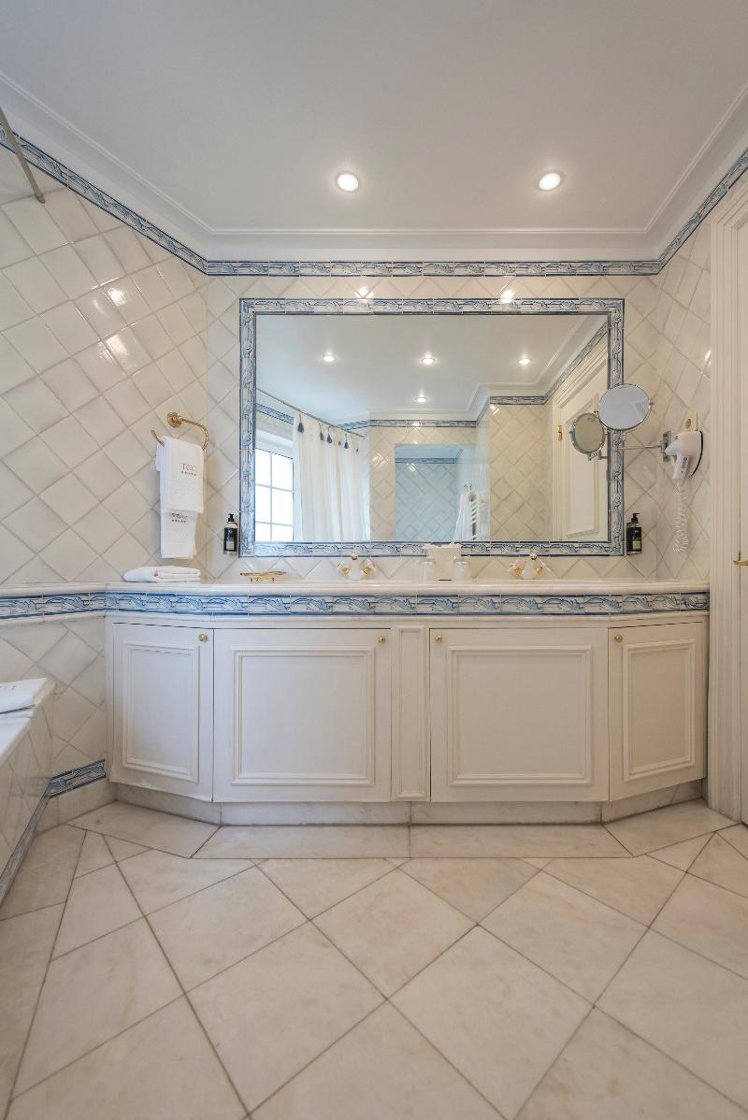 Double or Twin SUPERIOR Room