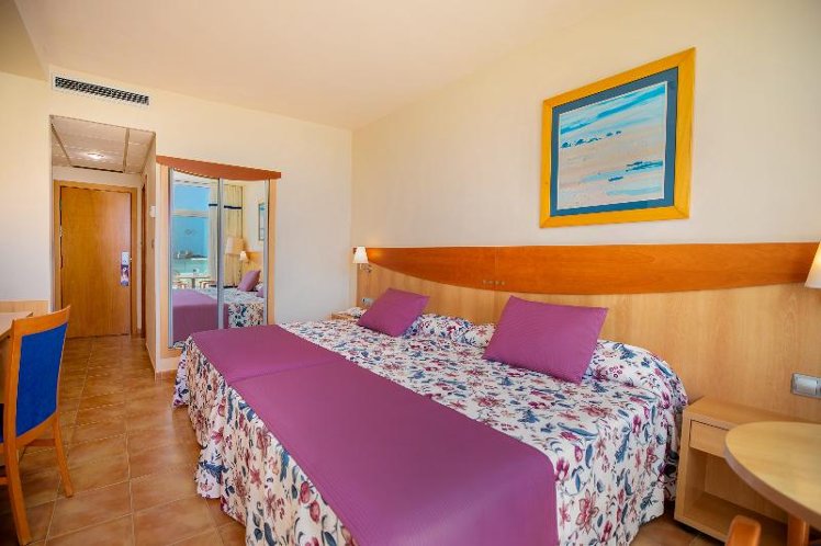 TWIN SEA VIEW Room